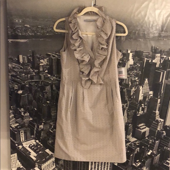 Dress - Picture 1 of 4